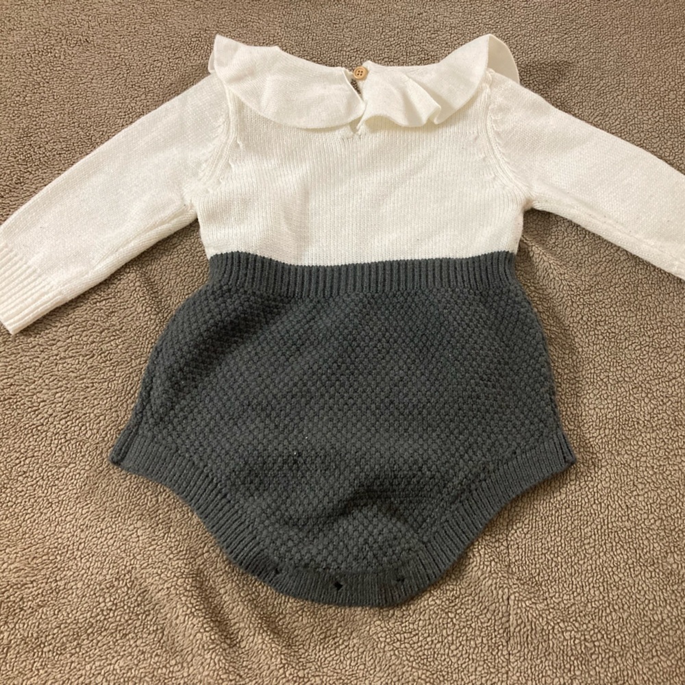 Two-Tone Knit Baby Romper in Cream and Charcoal